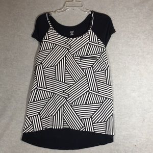 A.N.A. “A New Approach” Geometric Print & Contrasting Solid Cap Sleeve HiLo Hem